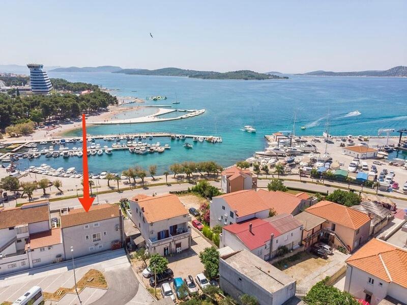 Apartment And Rooms Dalmatiko Vodice Exterior photo